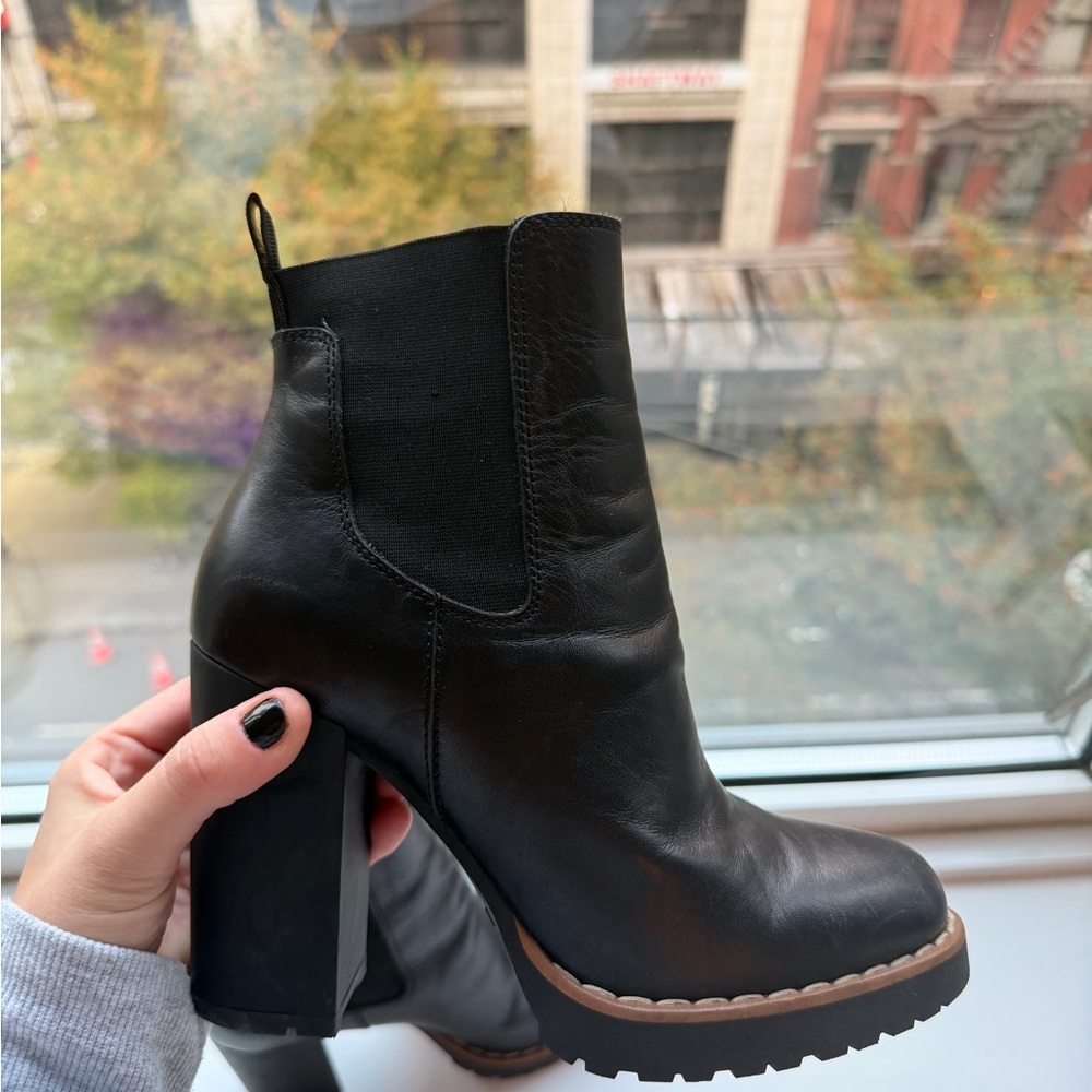 Hogan Black Heeled Boots - Picture 3 of 4
